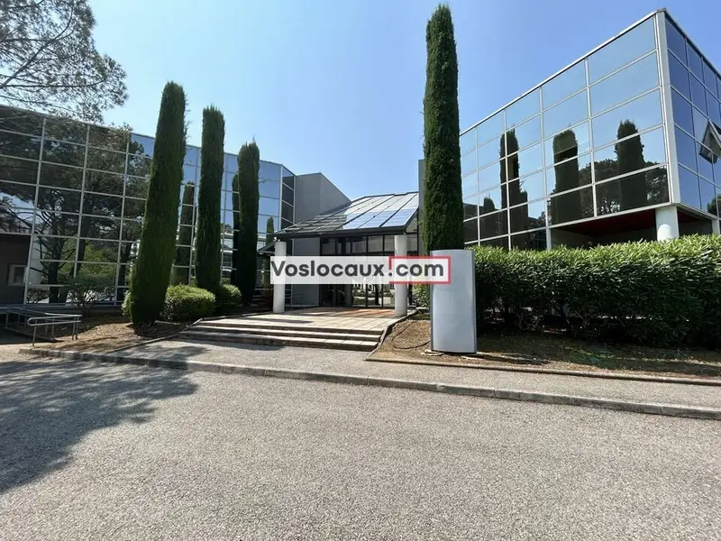 A louer Bureaux 297m² Valbonne