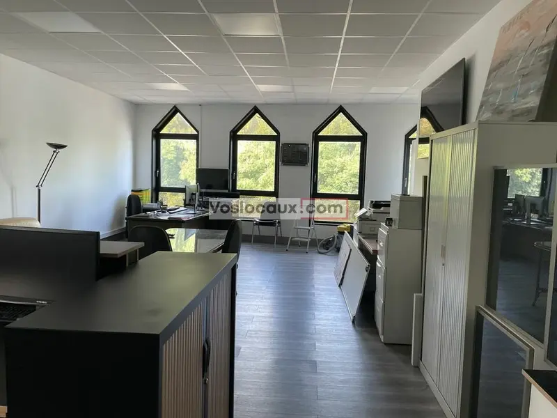 A louer : bureaux de 50 m² à CAGNES-SUR-MER