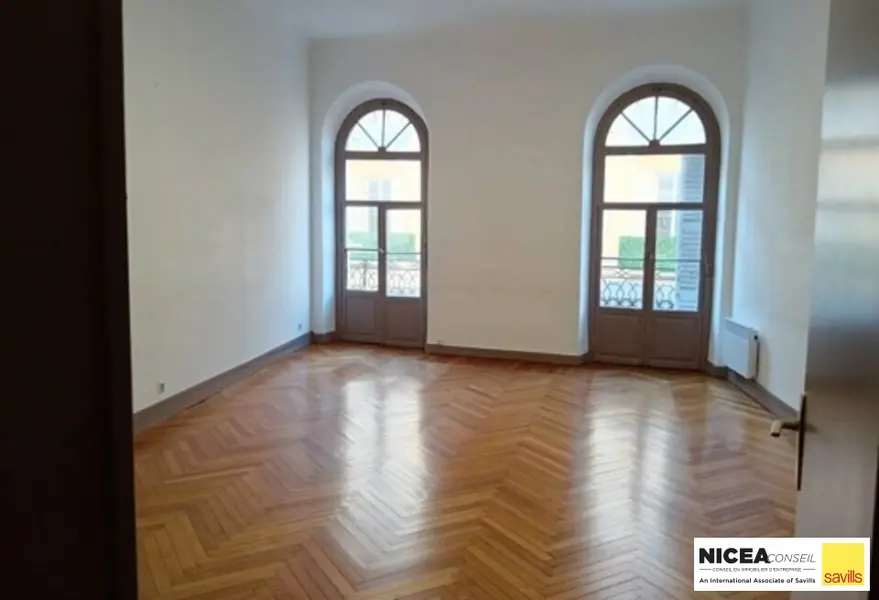 A louer Bureaux 140m² Nice