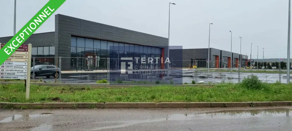 A vendre Local commercial  3747m² Aspiran