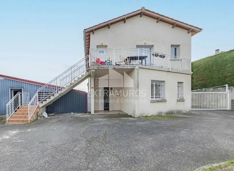 Opportunité Investisseur ; Maison de 221m² à Chabanière 