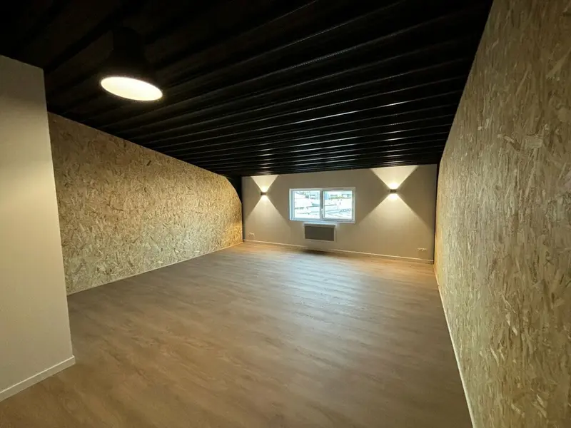 A LOUER - VANNES Est