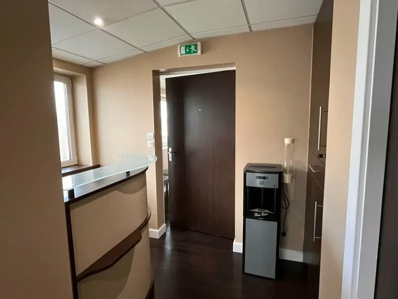 Bureau à louer - Séné (56860) - 110 m² - 1 700 €/mois