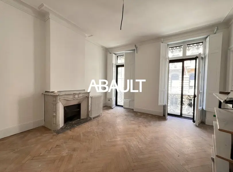 A LOUER BUREAUX RENOVES RUE DE METZ