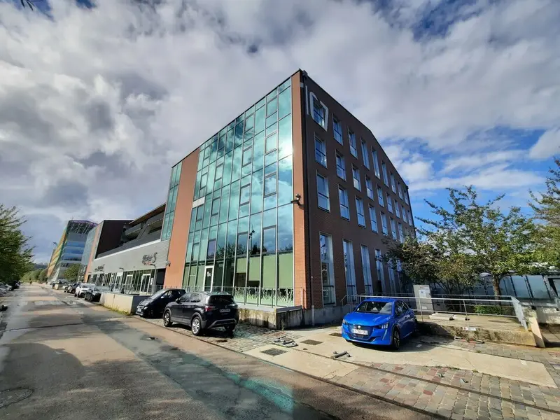 Immeuble Quai de Seine - Dernier étage.