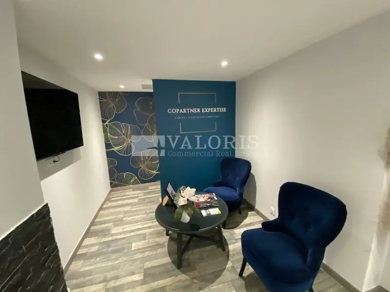 A vendre Local commercial  62m² Fontaines-sur-Saône