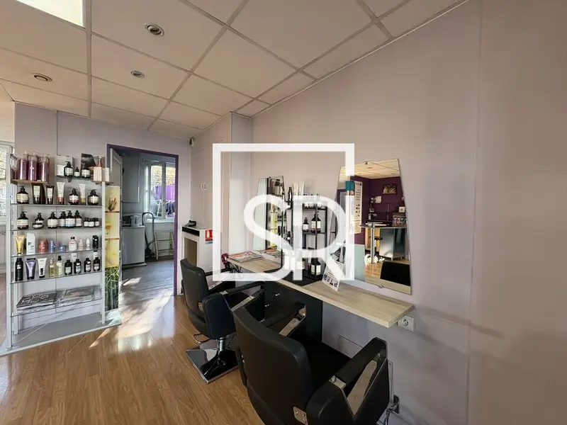 A louer Local commercial  63m² Clermont-Ferrand