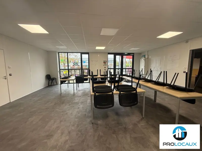 A louer Bureaux 177m² Beauvais