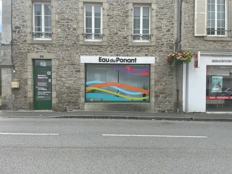 A LOUER- BUREAUX -CENTRE DE LANDIVISIAU