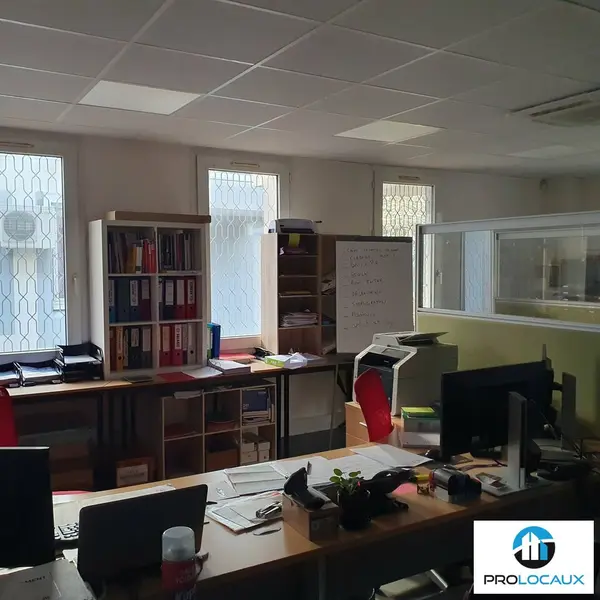 A vendre Locaux d'activité 169m² Fontanil-Cornillon