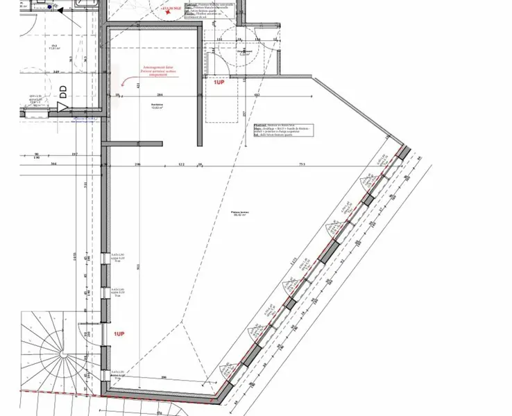 A VENDRE BUREAUX EN R+2  au coeur d'Yvetot! 