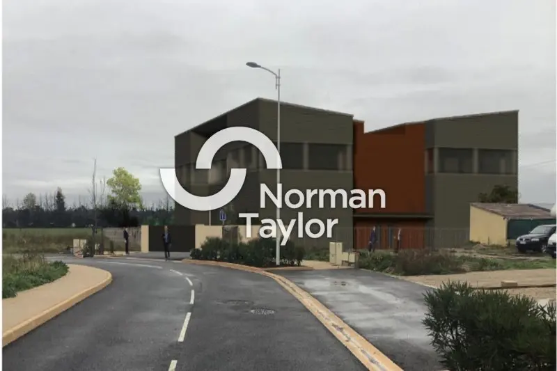 Entrepôt / Activité à louer - Vauvert (30600) - 1256 m²