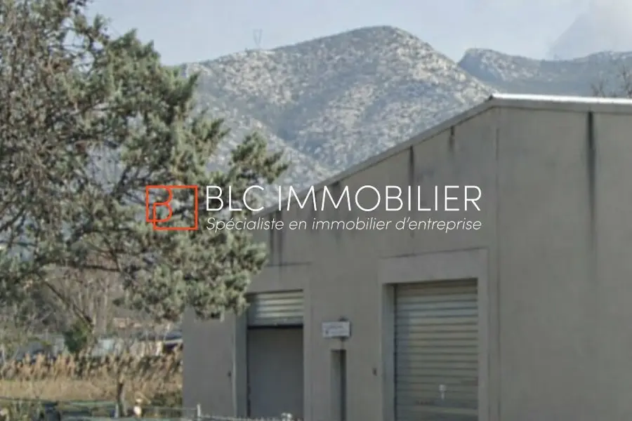 Entrepôt / Activité à louer - Aubagne (13400) - 90 m² - 1 070 €/mois