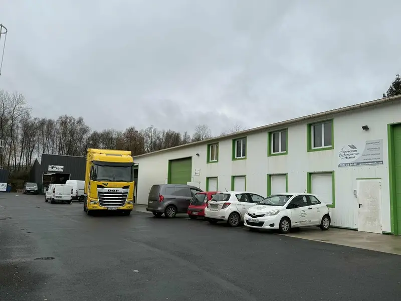 Entrepôt / Activité à louer - Maromme (76150) - 442 m² - 2 900 €/mois