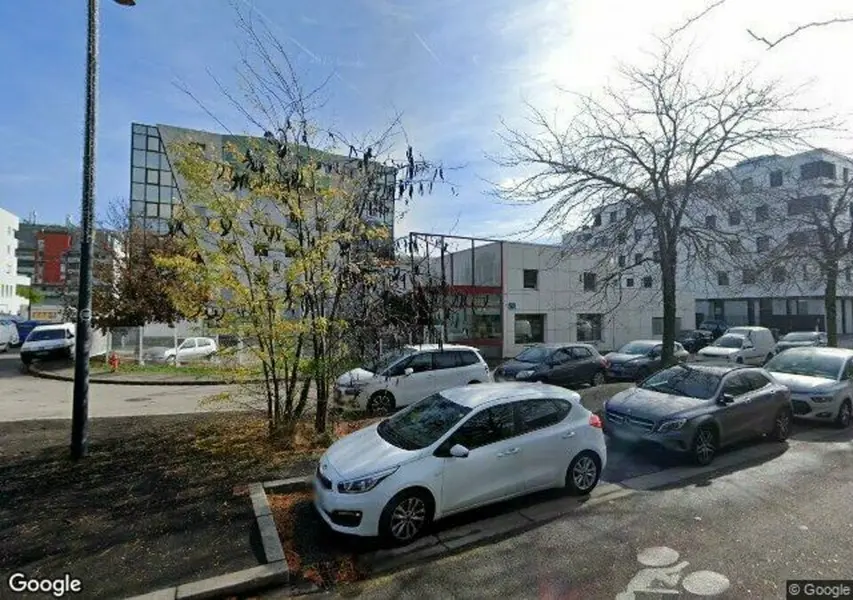 Local Commercial à louer - Grenoble (38100) - 880 m² - 5 362 €/mois
