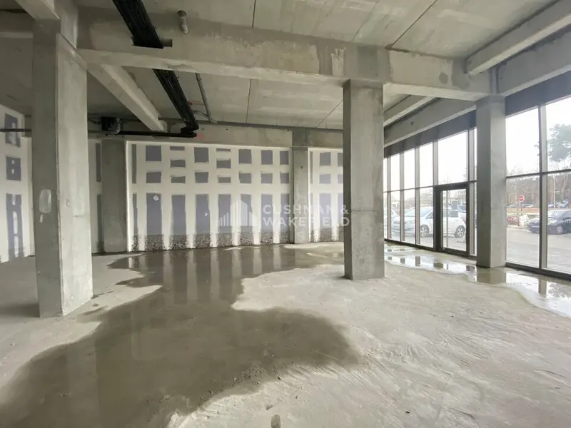 Local Commercial à louer - Mérignac (33700) - 150 m² - 2 250 €/mois