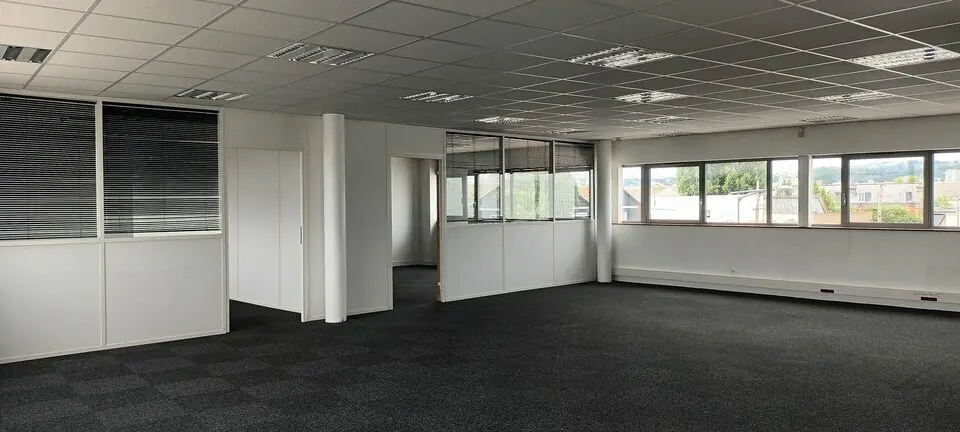 Bureau à louer - Le Havre (76600) - 209 m² - 2 348 €/mois