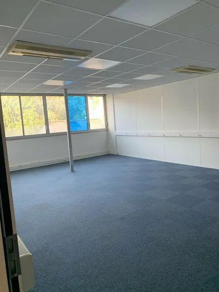 Bureau à louer - Bordeaux (33000) - 156 m² - 1 950 €/mois