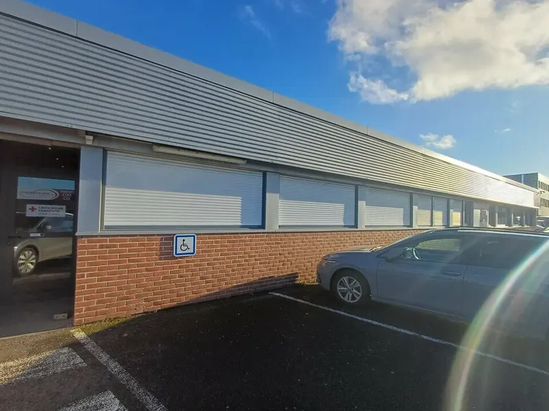 Bureau à louer - Mondeville (14120) - 67 m² - 666 €/mois