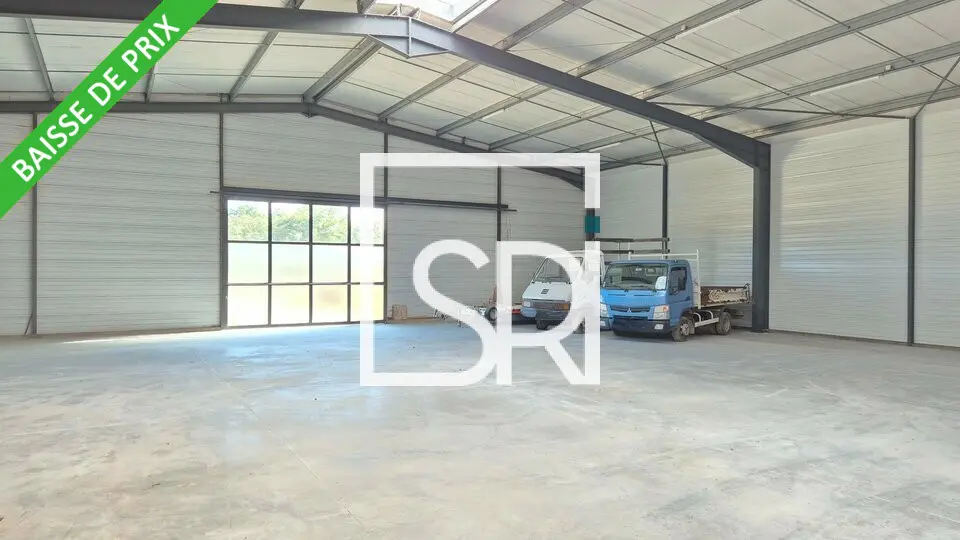 Entrepôt / Activité à louer - Gimeaux (63200) - 1200 m² - 4 000 €/mois