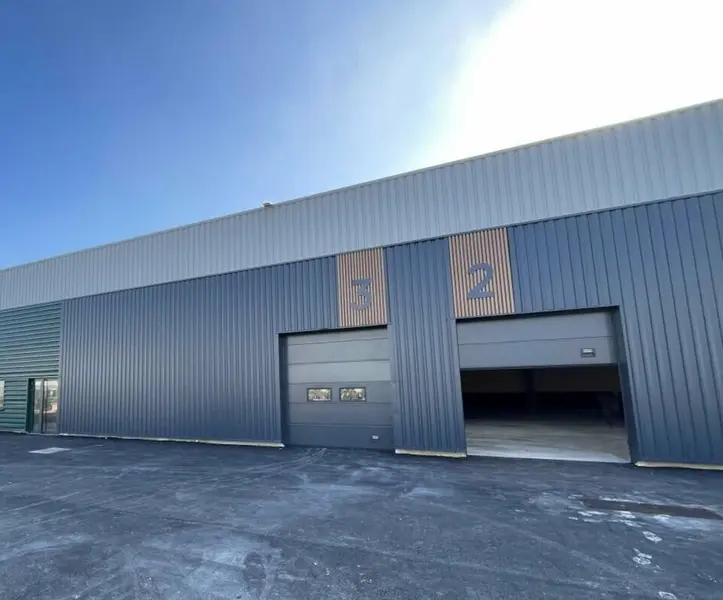 Entrepôt / Activité à vendre - Petit-Couronne (76650) - 424 m²