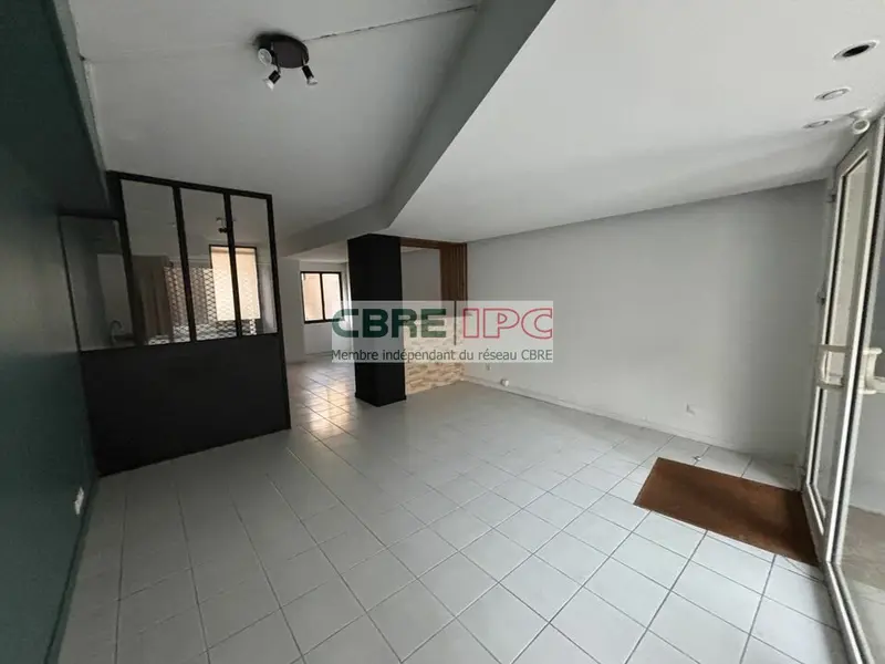 Local Commercial à louer - Pau (64000) - 47 m² - 700 €/mois