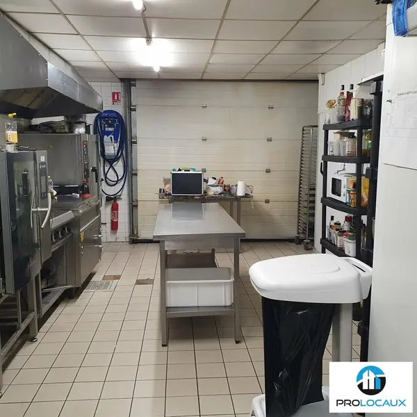 Entrepôt / Activité à louer - Gières (38610) - 135 m² - 1 897 €/mois