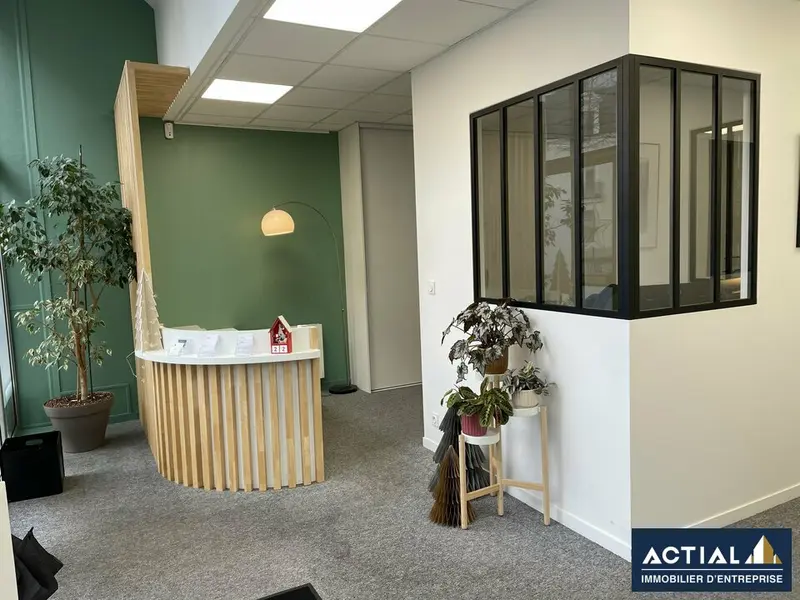 Bureau à vendre - Nantes (44200) - 183 m²