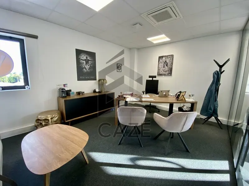Bureau à vendre - Tresses (33370) - 290 m²