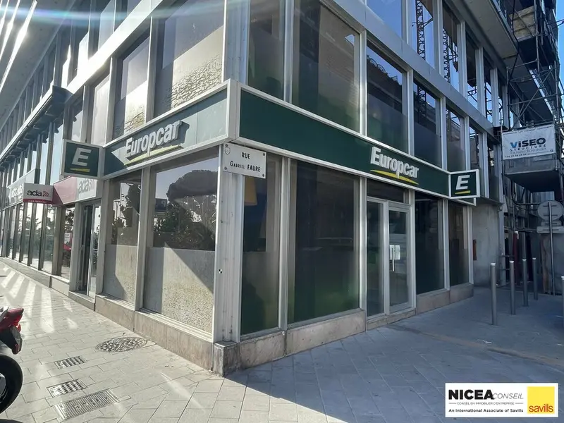 Local Commercial à louer - Nice (06000) - 97 m² - 3 400 €/mois