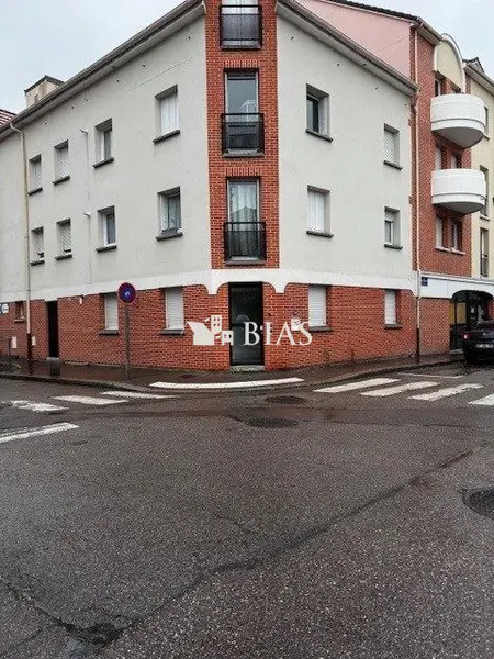 Entrepôt / Activité à louer - Elbeuf (76500) - 77 m² - 825 €/mois