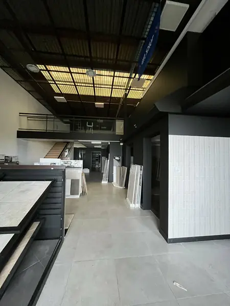 Local Commercial à louer - Boissise-Le-Roi (77310) - 280 m² - 2 450 €/mois