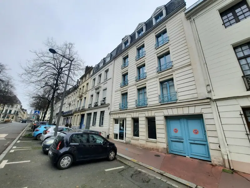 Bureau à louer - Rouen (76000) - 120 m² - 1 666 €/mois