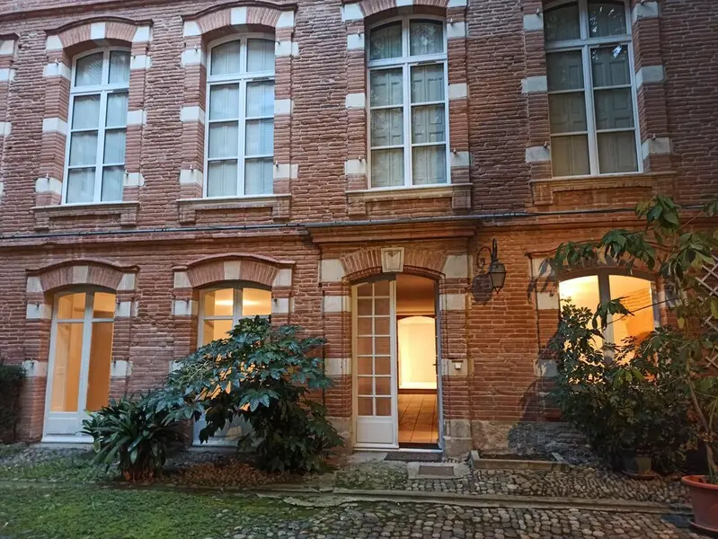 Bureau à louer - Toulouse (31000) - 97 m² - 1 715 €/mois