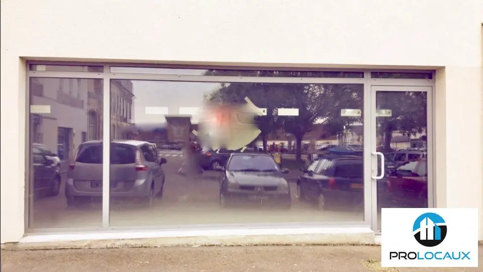 Local Commercial à louer - Évreux (27000) - 180 m² - 1 800 €/mois