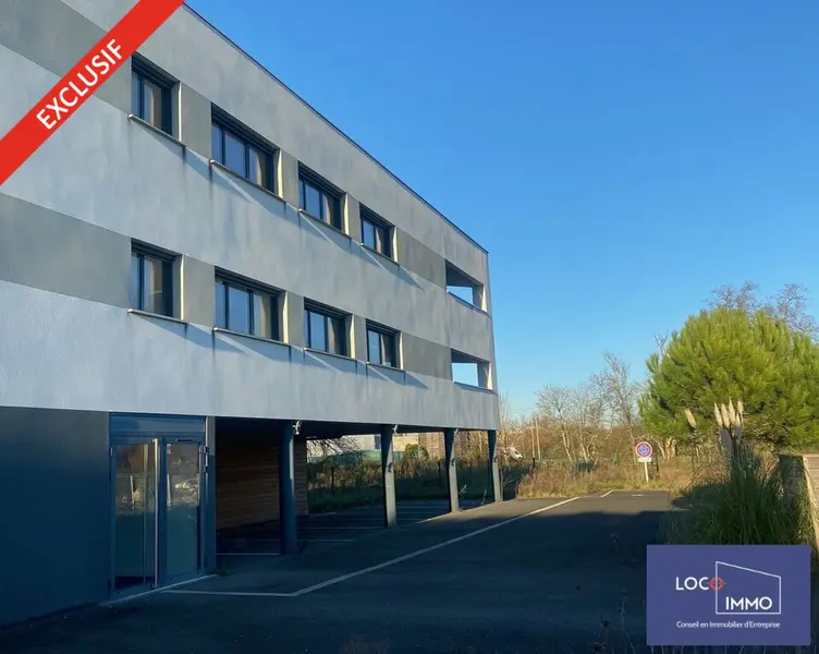 Bureau à louer - Mérignac (33700) - 165 m² - 1 850 €/mois