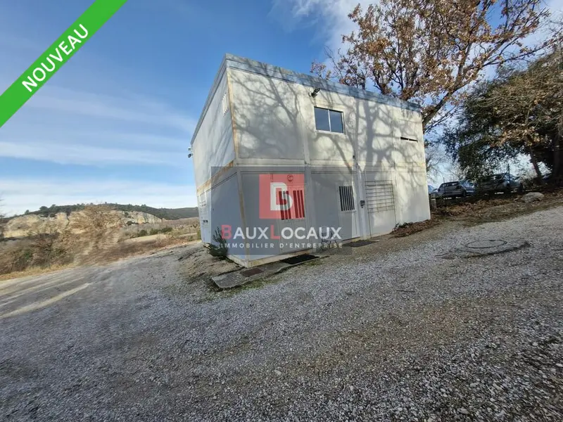 Terrain à louer - Saint-Paul-Lès-Durance (13115) - 2092 m²