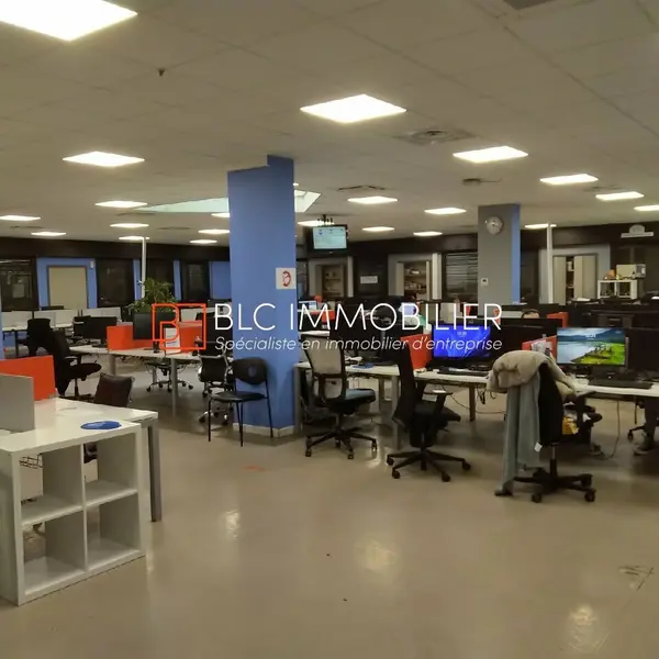 Bureau à vendre - Marseille 16 (13016) - 1010 m²