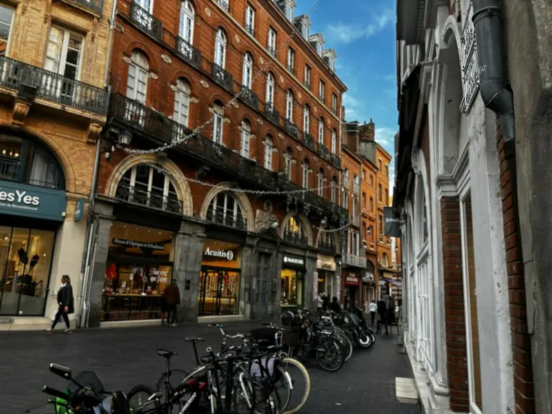 Local Commercial à vendre - Toulouse (31000) - 100 m² - 0 €