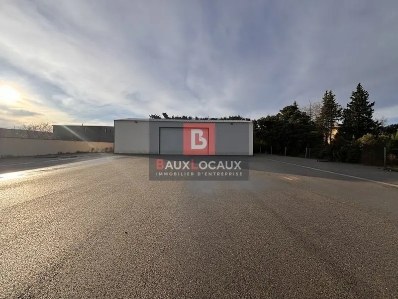Entrepôt / Activité à vendre - Châteaurenard (13160) - 280 m²