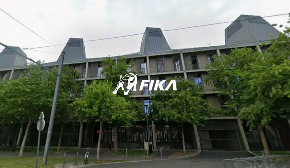 Bureau à louer - Bordeaux (33300) - 2940 m² - 46 550 €/mois