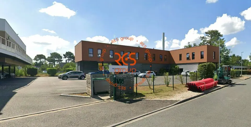 Bureau à vendre - Canéjan (33610) - 735 m²