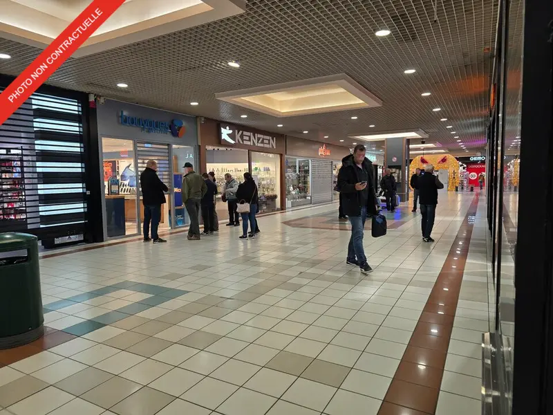 Local Commercial à louer - Aubière (63170) - 142 m² - 6 419 €/mois