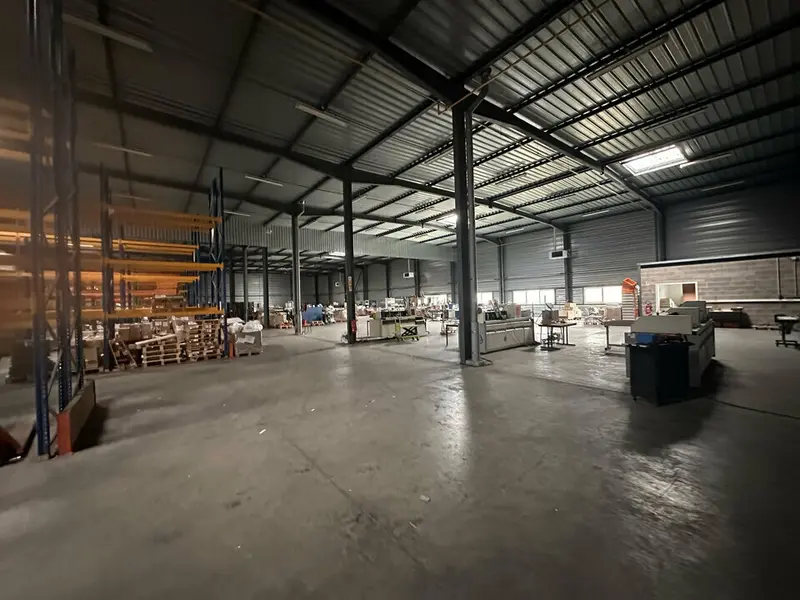 Entrepôt / Activité à louer - Illkirch-Graffenstaden (67400) - 2665 m² - 12 0...