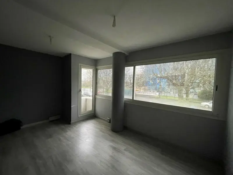 A VENDRE - BUREAUX - VANNES