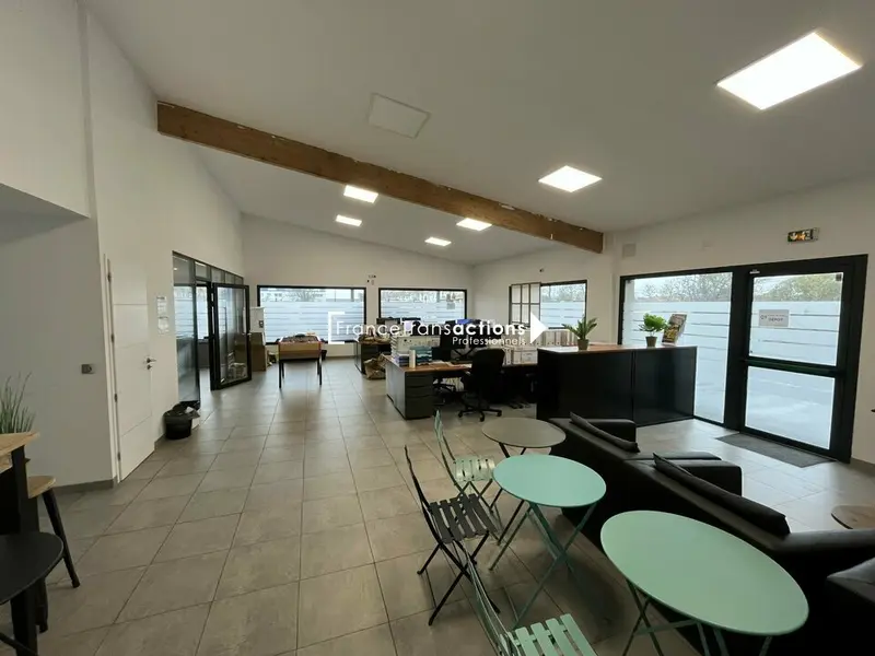 Local Commercial à louer - Plaisance-Du-Touch (31830) - 432 m² - 2 900 €/mois