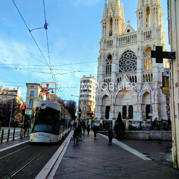 Local Commercial à vendre - Marseille 01 (13001) - 60 m² - 0 €