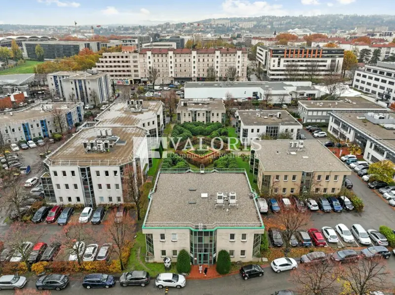 Bureau à louer - Lyon 07 (69007) - 613 m² - 7 662 €/mois