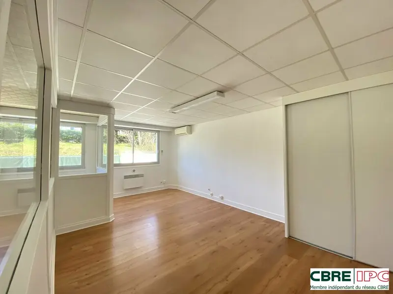 Bureau à louer - Biarritz (64200) - 67 m² - 935 €/mois