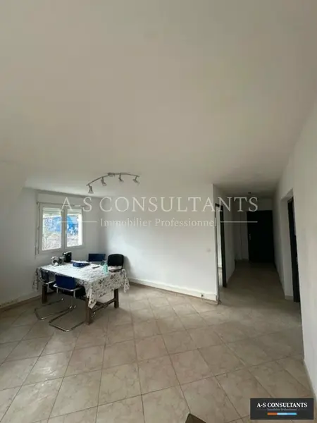 A louer Bureaux 169m² Allonzier-la-Caille